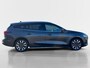 Ford Focus Wagon 1.0 EcoBoost Hybrid Titanium X | Dealer onderhouden | Winter pack | Parkeersensoren voor en achter | Achteruitrijcamera | Draadloos opladen mobiel | 17" lichtmetalen velgen | Apple carplay & Android auto |