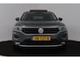 Volkswagen T-Roc 1.5 TSI Sport (PANORAMADAK, TREKHAAK, DIGITALE COCKPIT, CRUISE ADAPTIEF, ACHTERUITRIJCAMERA, SENSOREN)
