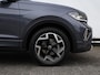 Volkswagen T-Cross 1.5 TSI R-Line 150pk DSG | Navigatie | Camera | ACC | Climate control | LED Matrix | Trekhaak | Inklapbare spiegels