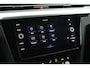 Volkswagen Arteon Shooting Brake 2.0 TSI 190pk DSG R-Line Business+ Keyless Panoramadak DCC Camera Stoelverwarming Virtual Cockpit Navigatie