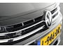 Volkswagen Arteon Shooting Brake 2.0 TSI 190pk DSG R-Line Business+ Keyless Panoramadak DCC Camera Stoelverwarming Virtual Cockpit Navigatie
