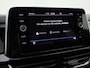 Volkswagen T-Roc 1.0TSI/110PK R-Line Navigatie · Apple/Android Car Play · Camera + Parkeersensoren · Garantie t/m 03-02-2028 of 100000km.