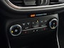 Ford Fiesta 1.0 Hybrid ST-Line 125pk | Stoelverwarming | 1e eig. | Org. NL | Apple Carplay | Cruise Control | | Airco (automatisch) | Apple Carplay/Android Auto|telefoonintegratie premium | Cruise control
