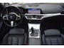 BMW 3-Serie 330e xDrive High Executive '22 Leder M Pakket Clima Navi Laser Light Navi Clima Cruise Inruil mogelijk