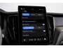 Volvo XC60 2.0 T8 Plug-in hybrid AWD Ultra Black Edition - Facelift MY26 | Luchtvering | Harmon Kardon | S/K Panodak | Dig.Cockpit | Adapt.Cruise | Stoel-+Stuurverw. | 360 Camera | NAV+App.Connect | Auto.Airco | LM 21" | 5090