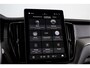 Volvo XC60 2.0 T8 Plug-in hybrid AWD Ultra Black Edition - Facelift MY26 | Luchtvering | Harmon Kardon | S/K Panodak | Dig.Cockpit | Adapt.Cruise | Stoel-+Stuurverw. | 360 Camera | NAV+App.Connect | Auto.Airco | LM 21" | 5090