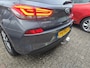 Hyundai i30 1.0 T-GDI Premium | 2E EIIGENAAR | 12MND GARANTIE | NAVI | CAMERA | TREKHAAK |