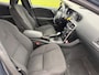 Volvo V40 1.6 T3 Kinetic Airco NAP APK 02-2027 Navi
