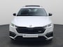 Skoda Octavia Combi 1.4TSI 180kW/245PK RS iV PHEV DSG · Panoramadak · Camera + Parkeersensoren · Apple/Android