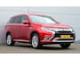 Mitsubishi Outlander PHEV 2.4 INSTYLE 4WD | PLUG IN HYBRID | V2H | FULL OPTIONS | ADAPTIEF CRUISE | SCHUIFDAK | TREKHAAK 1500KG | FABRIEKSGARANTIE TOT 25-11-2029* | ALL IN RIJKLAARPRIJS