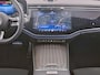 Mercedes-Benz E-klasse Estate 300 e AMG Plug-In Hybride AMG | Night Pakket | Panorama Schuif-Kanteldak | MBUX Superscreen | Trekhaak | Stuur en Stoelverwarming. Inclusief 24 maanden Mercedes-Benz Certified garantie voor Europa.
