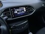 Peugeot 308 1.2 PureTech Active /Apple & Android carplay/Climate/Cruise/Parkeersens. achter/Regensensor/Leder stuur/Elektr. spiegels & ramen/Isofix/(MET GARANTIE*)