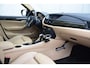 BMW X1 xDrive28i Executive Leer/Sportstoelen/Verwarmd Pano/Dak Navi/Camera Bi-Xenon