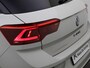 Volkswagen T-Roc 1.5TSI/150PK R-Line Black Style DSG · Panoramadak · Trekhaak · Apple/Android · Garantie t/m 23-01-2027