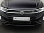 Volkswagen T-Roc 1.5TSI/150PK R Line Black Style DSG · Navigatie · Trekhaak · Apple/Android · Garantie t/m 15-01-2027