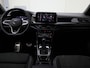 Volkswagen T-Roc 1.5TSI/150PK R Line Black Style DSG · Navigatie · Trekhaak · Apple/Android · Garantie t/m 15-01-2027