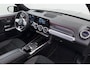 Mercedes-Benz EQB 300 4MATIC AMG 67kWh 7P Pano-dak Memory Sfeerverlichting