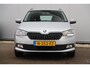 Skoda Fabia Combi 1.0 TSI Ambition 95PK Trekhaak Navigatie Carplay Android Airco Cruise Control Parkeersensor