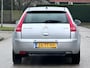 Citroën C4 1.6-16V Ligne Ambiance Cruise*65.000 NAP*Dealer onderhouden*Clima*Parkeersensoren*