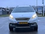Peugeot 2008 1.2 PureTech Allure Navigatie*Cruise*Clima*Trekhaak*Parkeersensoren*LM velgen*
