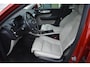 Volvo XC40 1.5 T3 Momentum Pro | Leder | Stoelverwarming |