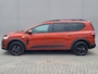 Dacia Jogger 1.6 Hybrid 140 Extreme 7p. Automaat / 7- persoons / Pack Assist / Achteruitrijcamera / Verwarmde voorstoelen / Automatische airco