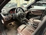 BMW X1 SDrive18i High Executive Trekhaak|Leder|Stoelverwarming