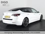 Tesla Model 3 RWD 60KWH 1e EIG SOD ACCU 89% GARANTIE 2031 BI-TONE BODY. DODEHOEK CAMERA . PARKEERSENSOREN V+A . STOELVERWARMING . PANORAMADAK . APPLE CARPLAY & ANDROID AUTO
