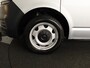 Volkswagen Transporter 2.0 TDI L2H1 32 150PK DSG | Navigatie via app | Parkeersensoren | Trekhaak |