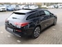Mercedes-Benz CLA Shooting Brake 250 e 218 Pk / Panoramadak / Navigatie / Sfeerverlichting / Camera / Cruise control.