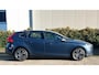 Volvo V40 2.0 D2 120PK Kinetic Navigatie