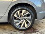 Volkswagen Golf 1.4 eHybrid Style * Camera * Side Assist * Massage * CarPlay *