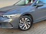 Volkswagen Golf 1.4 eHybrid Style * Camera * Side Assist * Massage * CarPlay *
