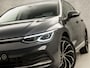 Volkswagen Golf 1.4 eHybrid Sport 204Pk Automaat (APPLE CARPLAY, GROOT NAVI, CAMERA, MEMORY SEATS, ALCANTARA, KEYLESS, GETINT GLAS, SFEERVERLICHTING, NIEUWSTAAT)