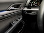 Volkswagen Golf 1.4 eHybrid Sport 204Pk Automaat (APPLE CARPLAY, GROOT NAVI, CAMERA, MEMORY SEATS, ALCANTARA, KEYLESS, GETINT GLAS, SFEERVERLICHTING, NIEUWSTAAT)