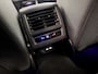Volkswagen Golf 1.0 TSI Life Sport Automaat (APPLE CARPLAY, GROOT NAVI, STUUR/STOELVERWARMING, MEMORY SEATS, PARKEERSENSOREN, IQ LED KOPLAMPEN, GETINT GLAS, KEYLESS, NIEUWSTAAT)