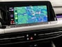 Volkswagen Golf 1.0 TSI Life Sport Automaat (APPLE CARPLAY, GROOT NAVI, STUUR/STOELVERWARMING, MEMORY SEATS, PARKEERSENSOREN, IQ LED KOPLAMPEN, GETINT GLAS, KEYLESS, NIEUWSTAAT)