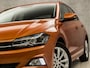Volkswagen Polo 1.0 TSI Sportline (APPLE CARPLAY, CLIMATE, PARKEERSENSOREN, SPORTSTOELEN, GETINT GLAS, LM VELGEN, ADAPTIVE CRUISE, TREKHAAK, NIEUWSTAAT)