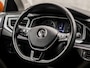 Volkswagen Polo 1.0 TSI Sportline (APPLE CARPLAY, CLIMATE, PARKEERSENSOREN, SPORTSTOELEN, GETINT GLAS, LM VELGEN, ADAPTIVE CRUISE, TREKHAAK, NIEUWSTAAT)
