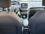 Peugeot 208 1.2 PureT. Signature