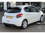 Peugeot 208 1.2 PureT. Signature
