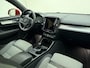 Volvo XC40 T5 262pk Inscription / Stoelverwarming / Camera / 19 inch / Zitting verlenging / Trekhaak /