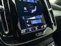 Volvo XC40 T5 262pk Inscription / Stoelverwarming / Camera / 19 inch / Zitting verlenging / Trekhaak /