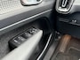 Volvo XC40 BWJ 2020 Recharge P8 408 PK AWD R-Design TREKHAAK | PANODAK | FULL LED | HALF LEDER | ADAPTIVE CRUISE | STOEL + STUURVERW. | DODE HOEK | CAMERA | ELEKTR. STOELEN | CAMERA | CARPLAY + ANDROID | LMV | PDC