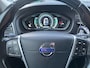Volvo V40 1.6 T2 120PK Momentum Panorama dak/Trekhaak/achteruitrijcamera
