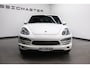 Porsche Cayenne 4.8 S Btw auto, Fiscale waarde € 8.000,- (€ 27.231.40 Ex B.T.W) DEALER AUTO Dealer auto