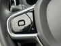 Volvo V60 Plug-in Hybrid T6 AWD Plus Dark | Long Range | Adaptive cruise control | Harman Kardon audio | Stoel- en stuurverwarming | Getint glas | Achteruitrijcamera | Parkeersensoren voor + achter | Navigatie | Apple Carplay / Android Auto | Dode hoek detectie BLIS |
