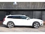 Volvo V60 Cross Country 2.0 D4 AWD Intro Edition Panorama-Elek,Dak/Camera/Adaptive/Parkeersensor v,a/94000km