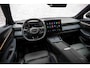 Lynk & Co 08 1.5 More | Elektrische massage- & ventilatiestoelen met geheugen | Stoelverwarming voor & achter | Panoramadak | Apple CarPlay/Android Auto | 23 Harman Kardon speakers | Adaptive Cruise Control |