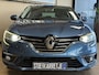 Renault Megane 1.2 TCe 130 Intens | Groot navi | 17" | Blindspot | Camera | Stoelverwarming | PDC 100% Onderhouden! TOP STAAT!